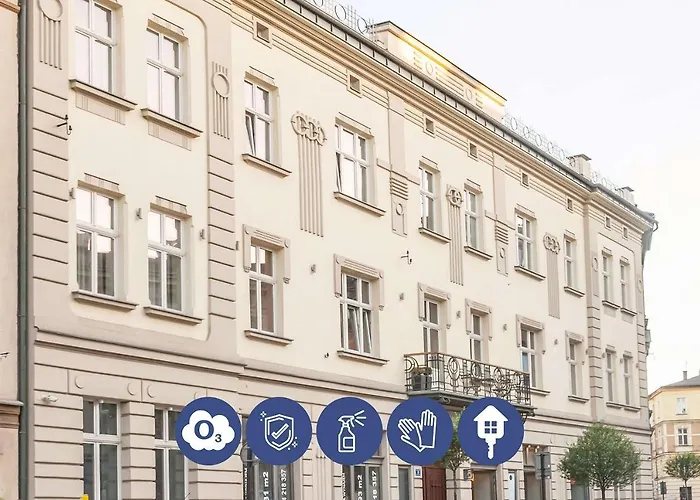 Miodowa Boutique